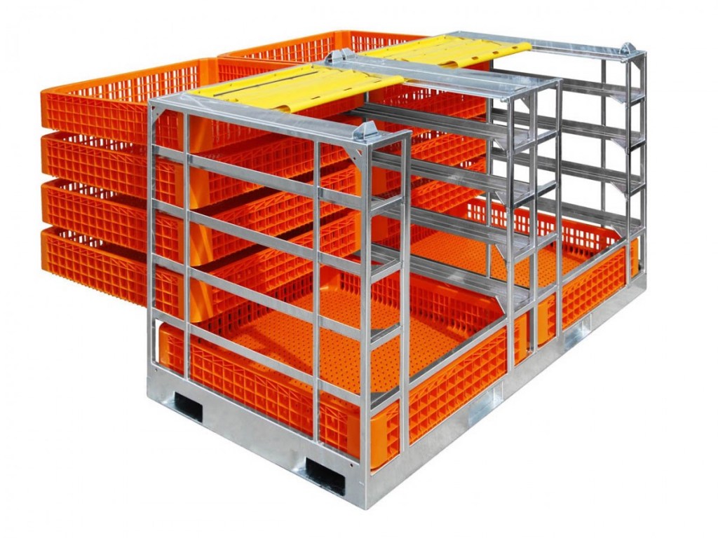 Containere transport pui cu sertare din plastic.